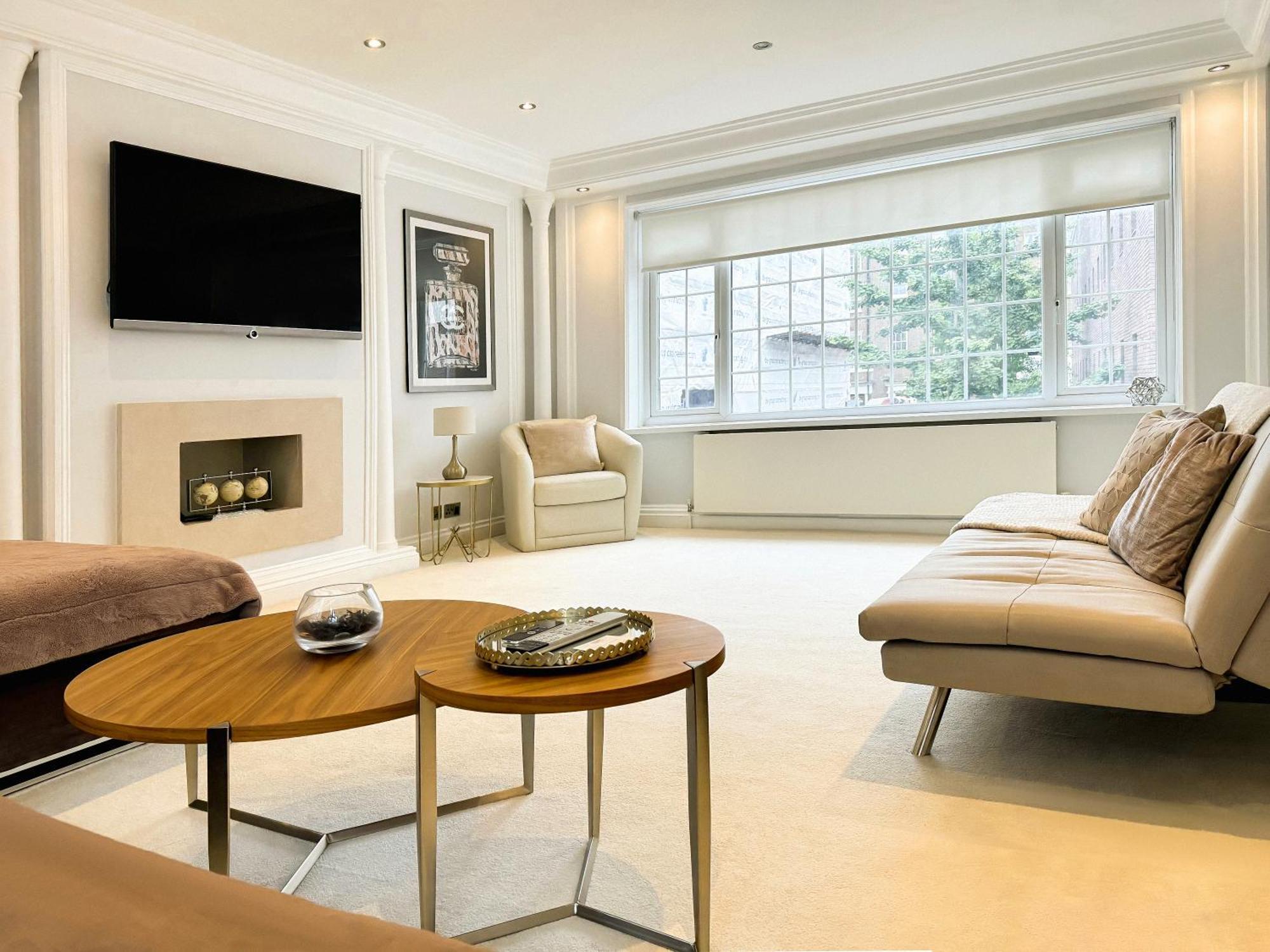 Opulent Mayfair 2 Bedroom House With Rooftop By Hyde Park Londra
